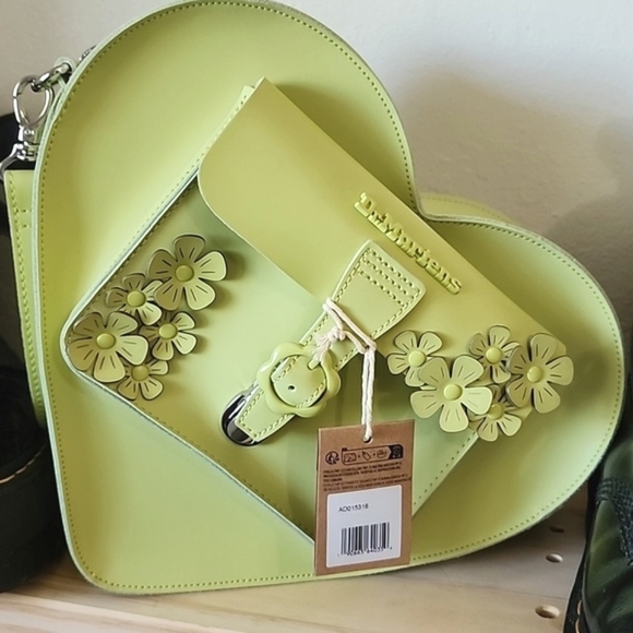 Dr. Martens Neon Green 3D Floral Heart purse convertible cross body and backpack - Picture 2 of 10